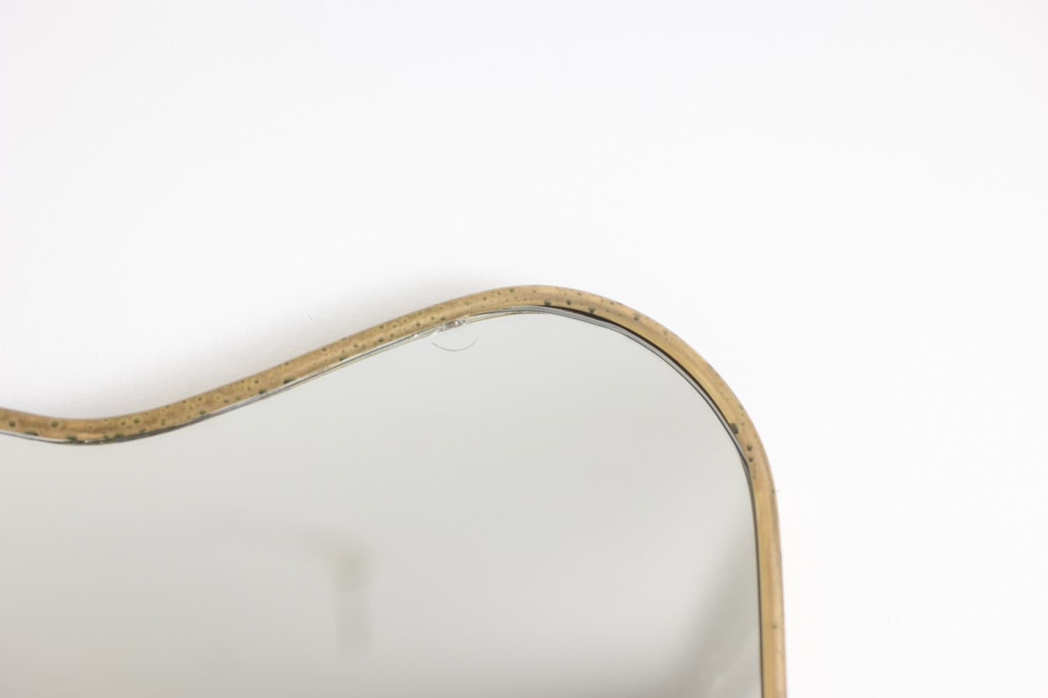 Gio Ponti Style Gilded Brass Mirror - Upper Corner Detail - Styylish