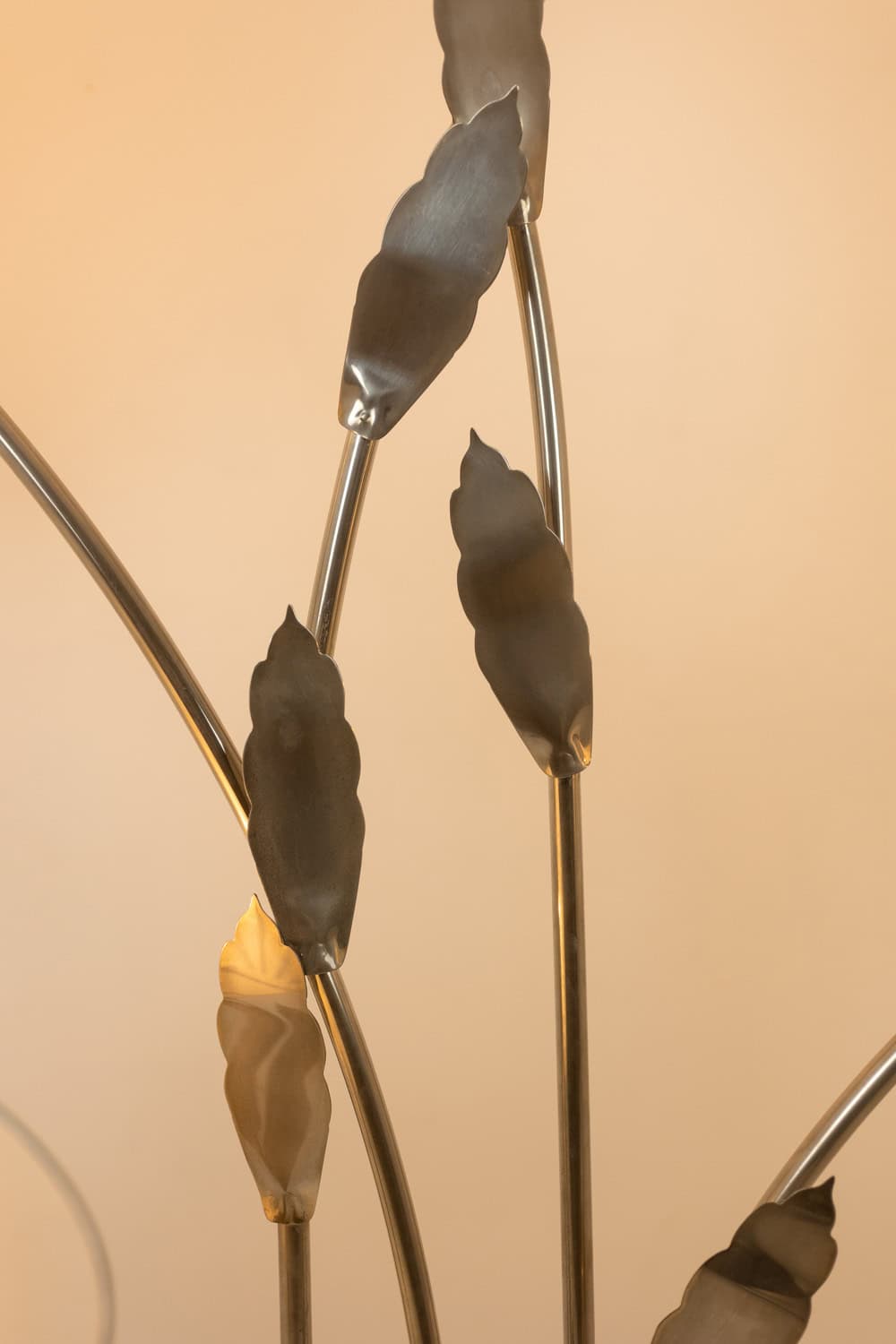 Antonio Pavia Floor Lamp in Silver-Plated Brass and Silk, 1970s. - Image 8