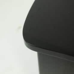 Art Deco Kidney-Shaped Desk in Black Lacquered Wood - Corner Detail - Styylish