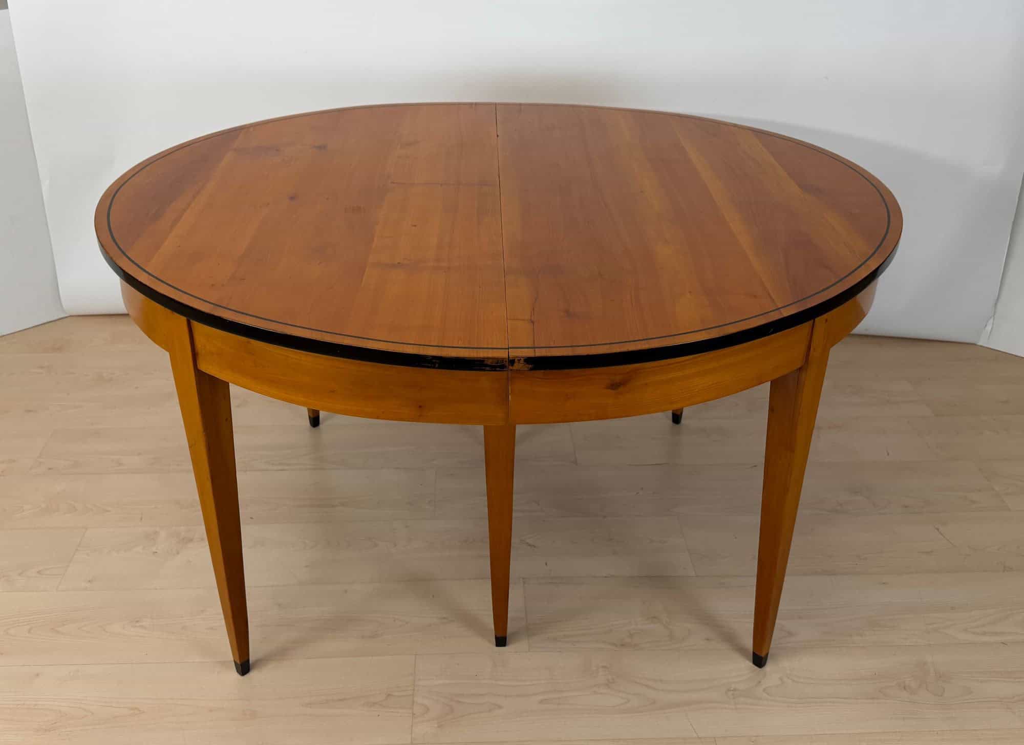 Oval Biedermeier Expandable Dining Table, Cherry, South Germany, circa 1880 - Image 5