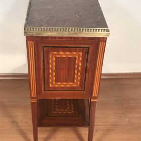 French Louis XVI Marquetry Side Table, Paris, circa 1770