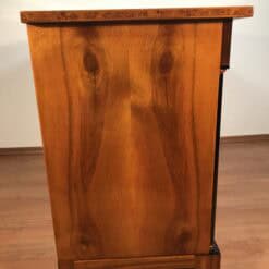 German Biedermeier Walnut Dresser, 1820 - Image 4