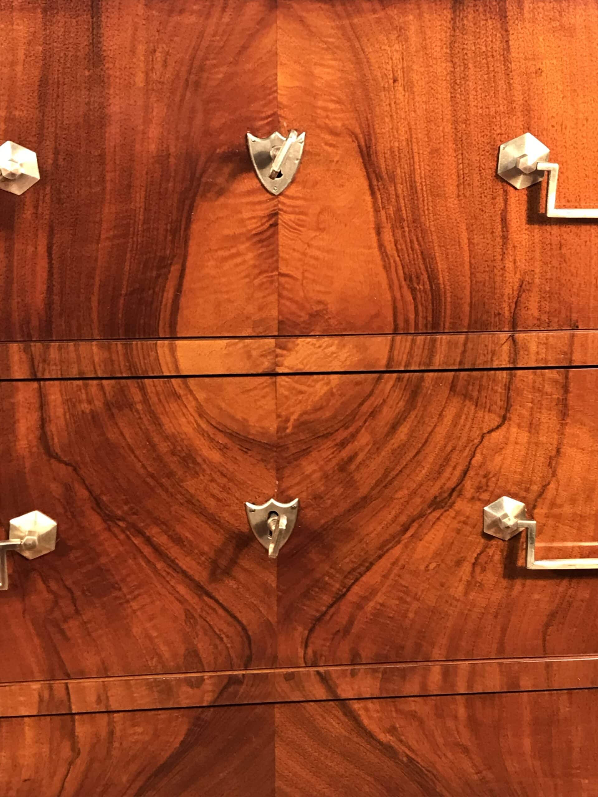 Antique Biedermeier Walnut Chest of Drawers, circa 1820 - Image 9