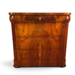 Antique Biedermeier Walnut Chest of Drawers, circa 1820