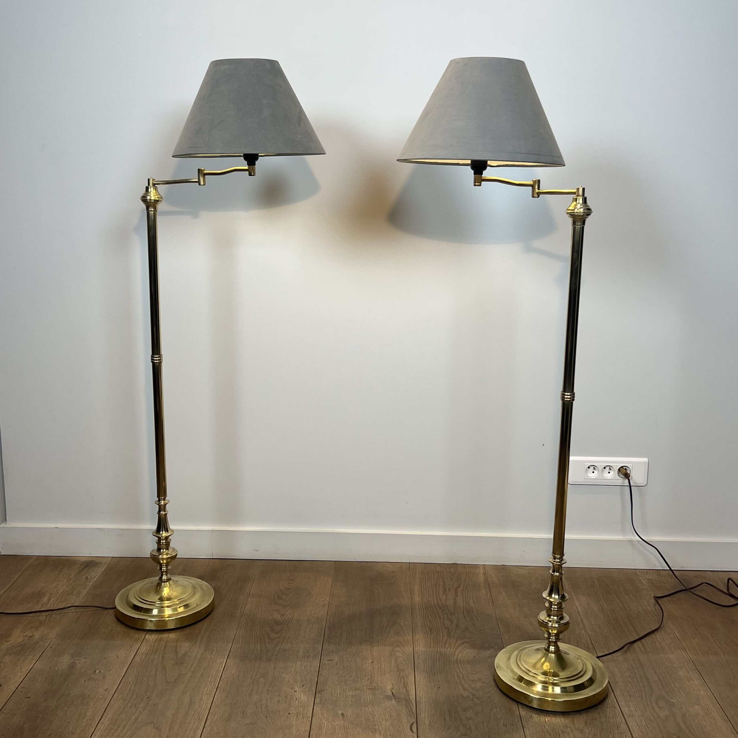 Pair of Brass Floor Reading Lamps with Articulated Arm and Grey Velvet. French Work in the Manner of Maison Jansen. Circa 1970. - Image 4