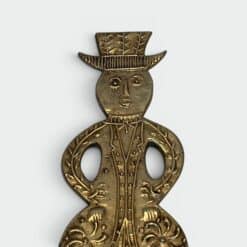 Pair of French 1950s Gilded Brass Figural Sconces - Gentleman Close Detail - Styylish
