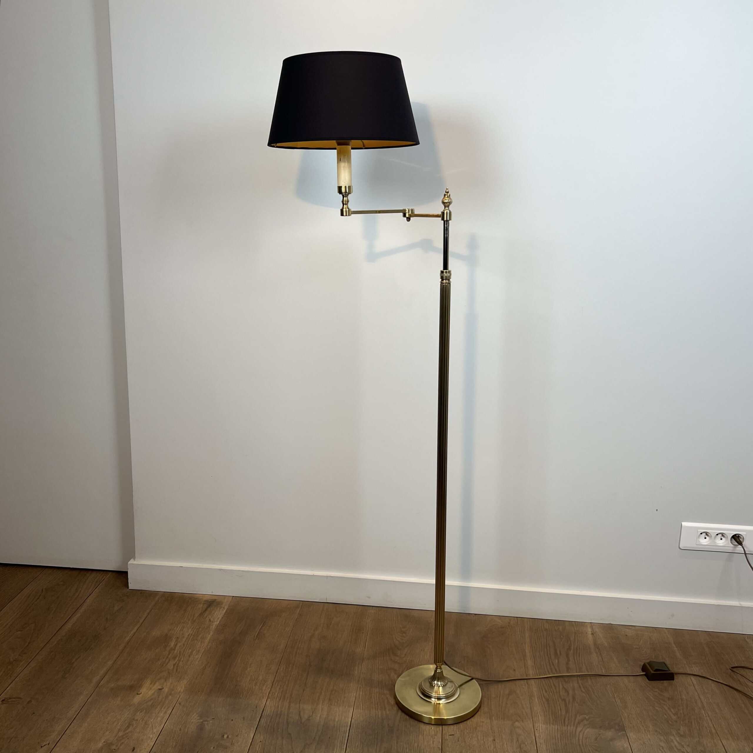 Neoclassical Gilt Brass Reading Lamp - View Six - Styylish
