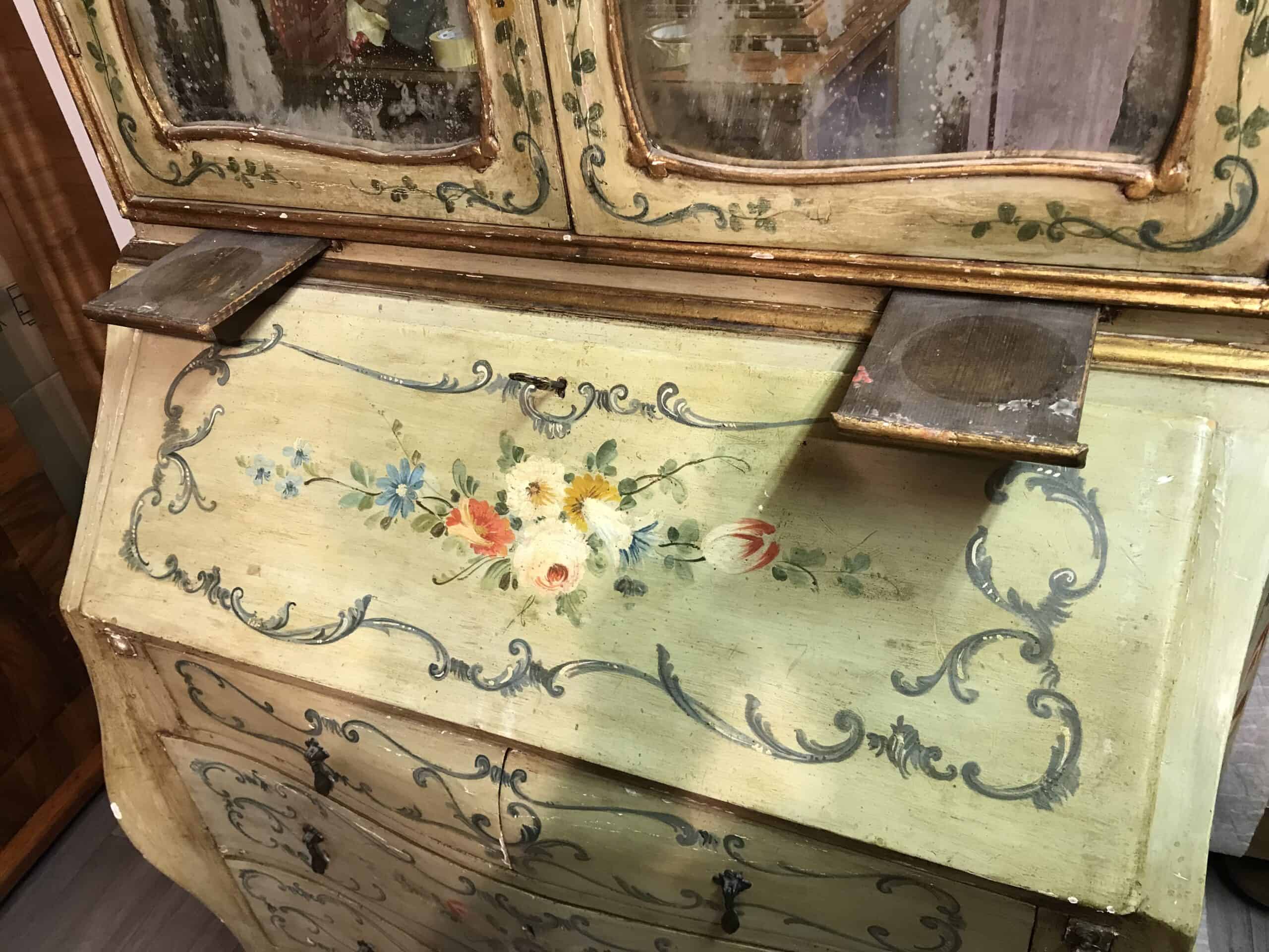Antique Venetian Painted Secretary Bookcase with Floral Decoration - Image 8
