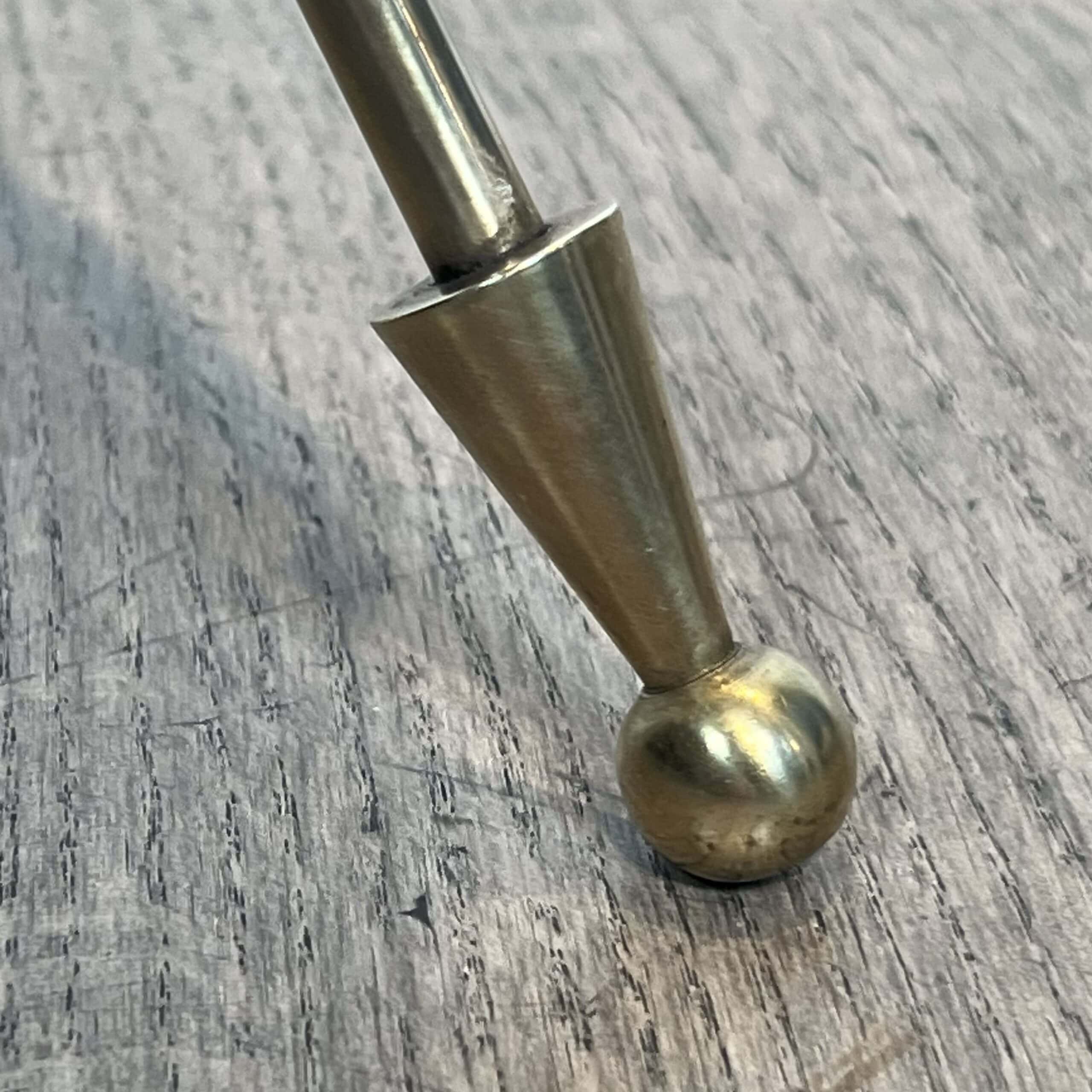 French Neoclassical Brass and Mahogany Tripod Guéridon - Detail Five - Styylish