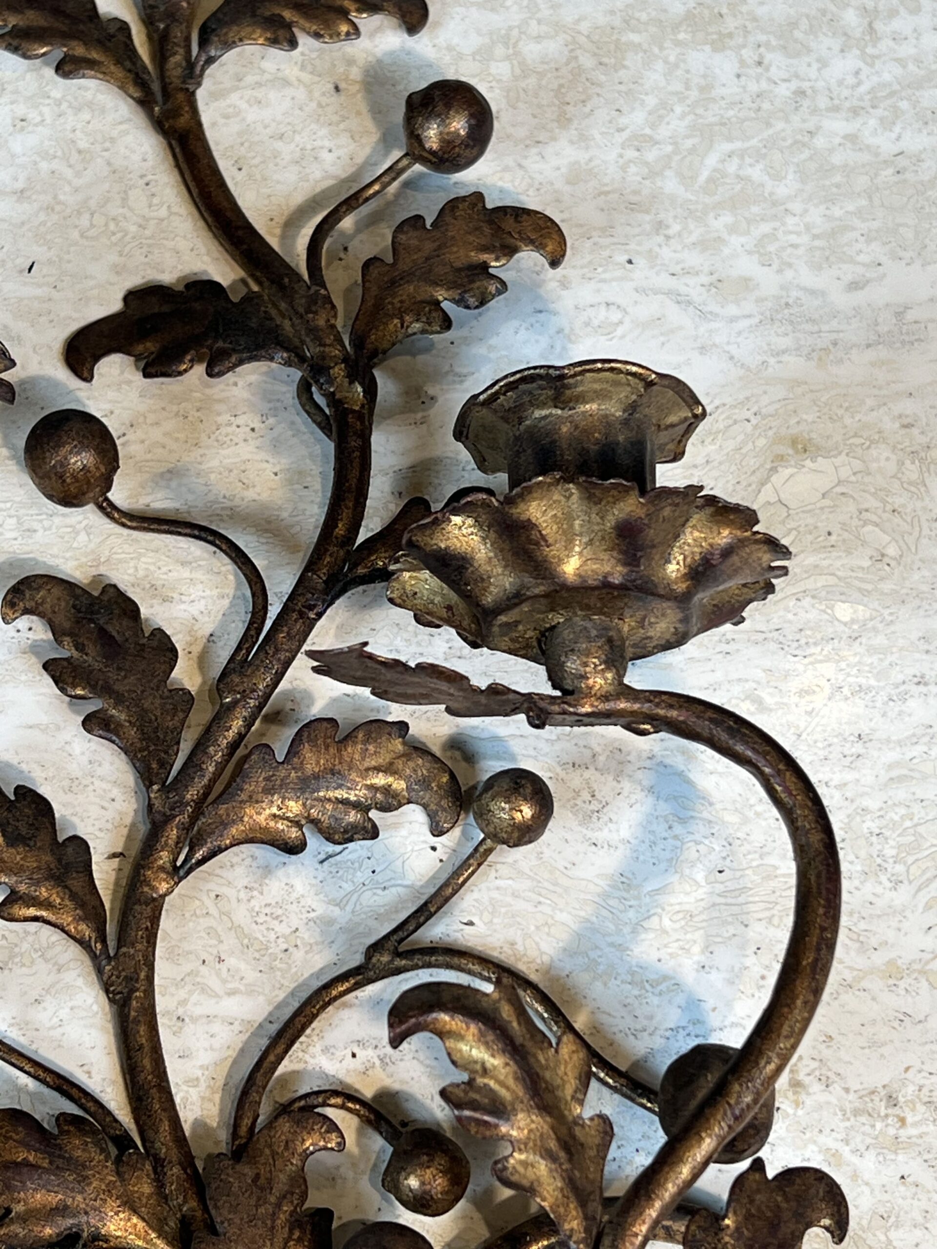 Pair of Italian Gilt Tole Acanthus Leaf Wall Sconces - Detail Four - Styylish