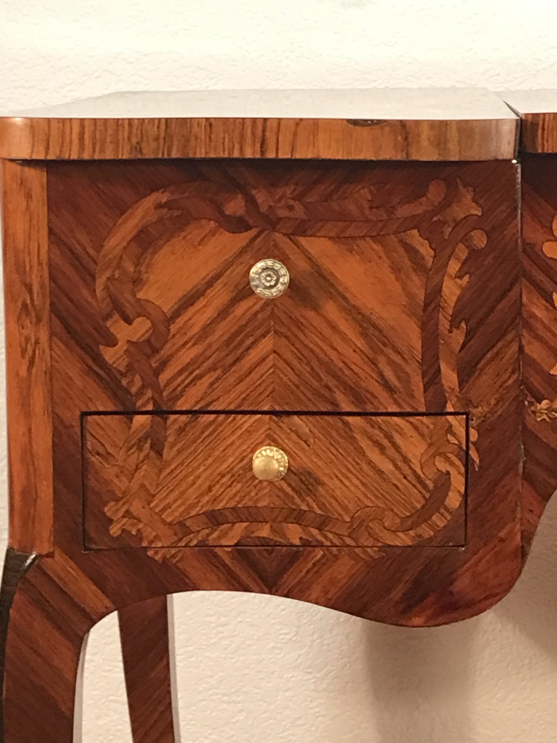 Antique Louis XV Marquetry Dressing Table with Mirror - Image 15
