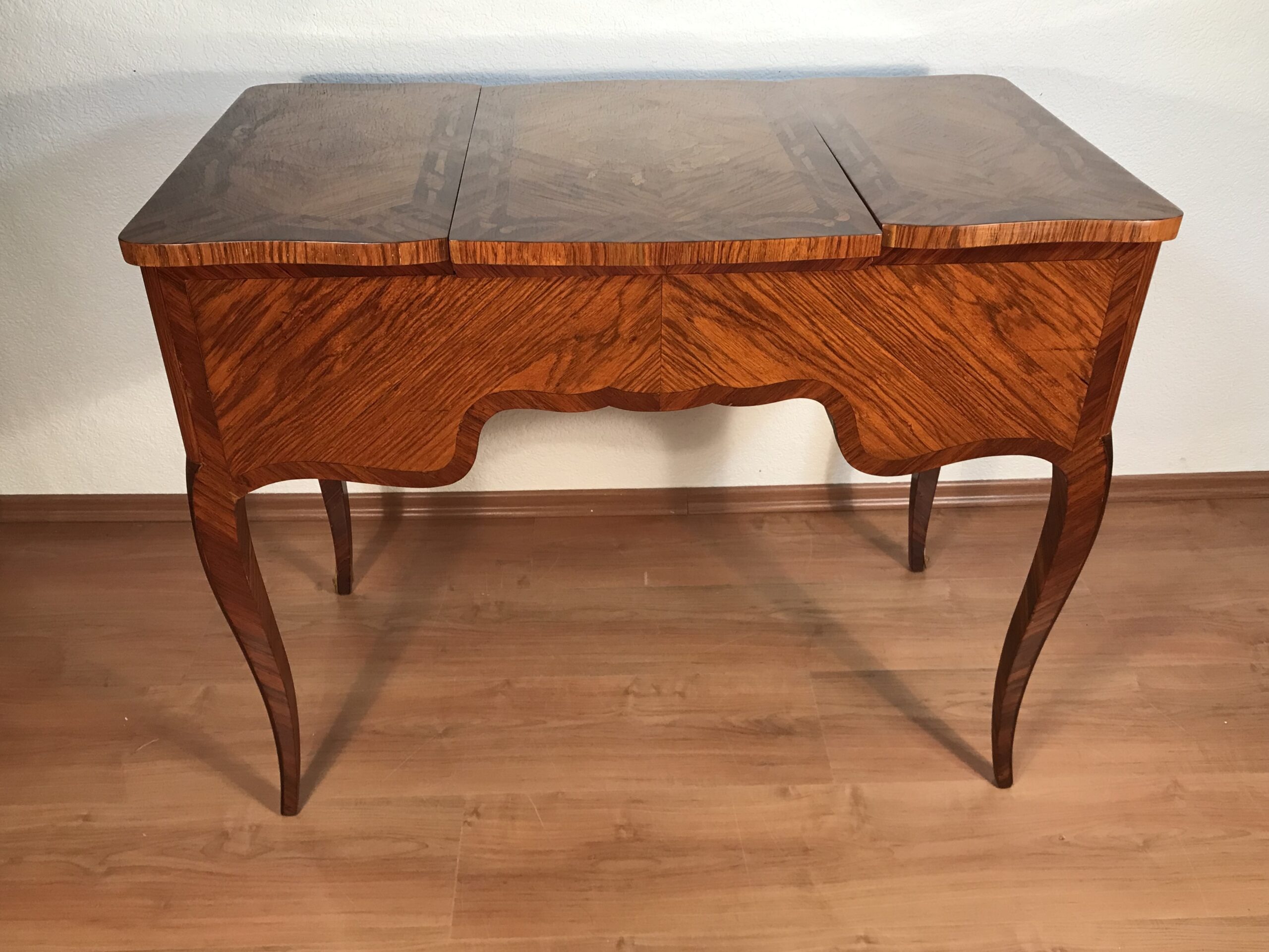 Antique Louis XV Marquetry Dressing Table with Mirror - Image 9
