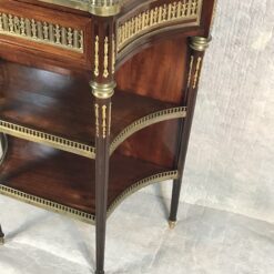 French Louis XVI Style Mahogany Étagère with Marble Top and Gilt-Bronze Mounts - Image 9